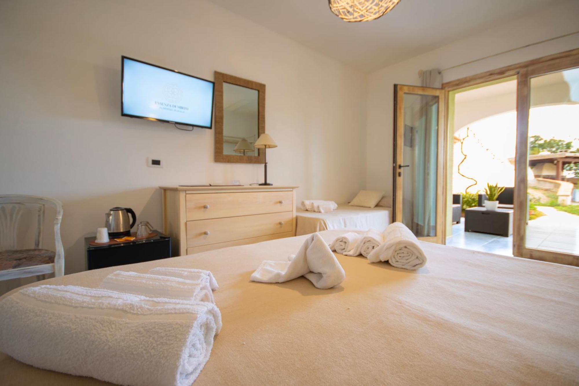 Albergo rurale Essenza di Mirto La Caletta Camera foto