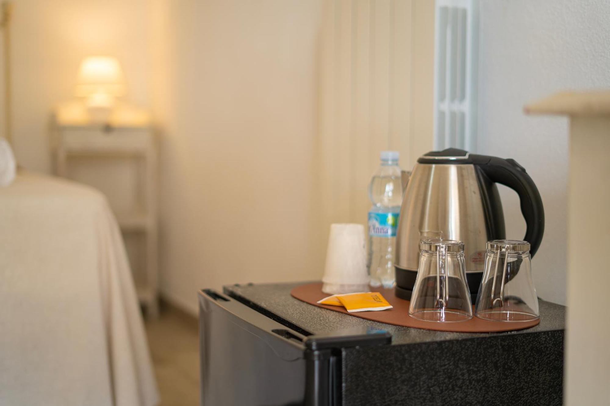 Albergo rurale Essenza di Mirto La Caletta Esterno foto