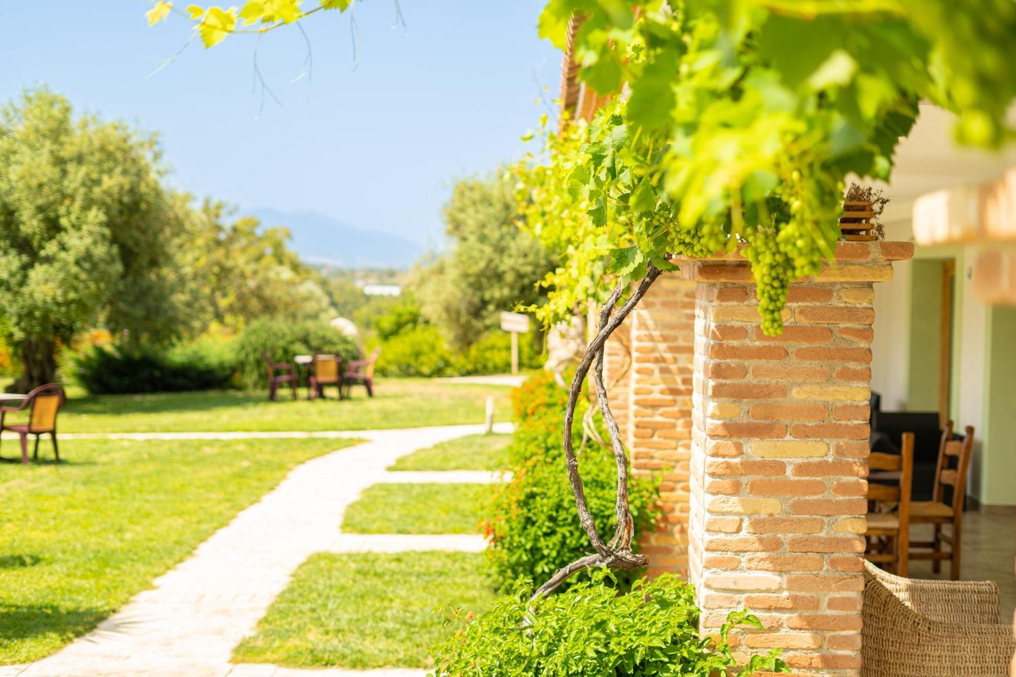 Albergo rurale Essenza di Mirto La Caletta Esterno foto