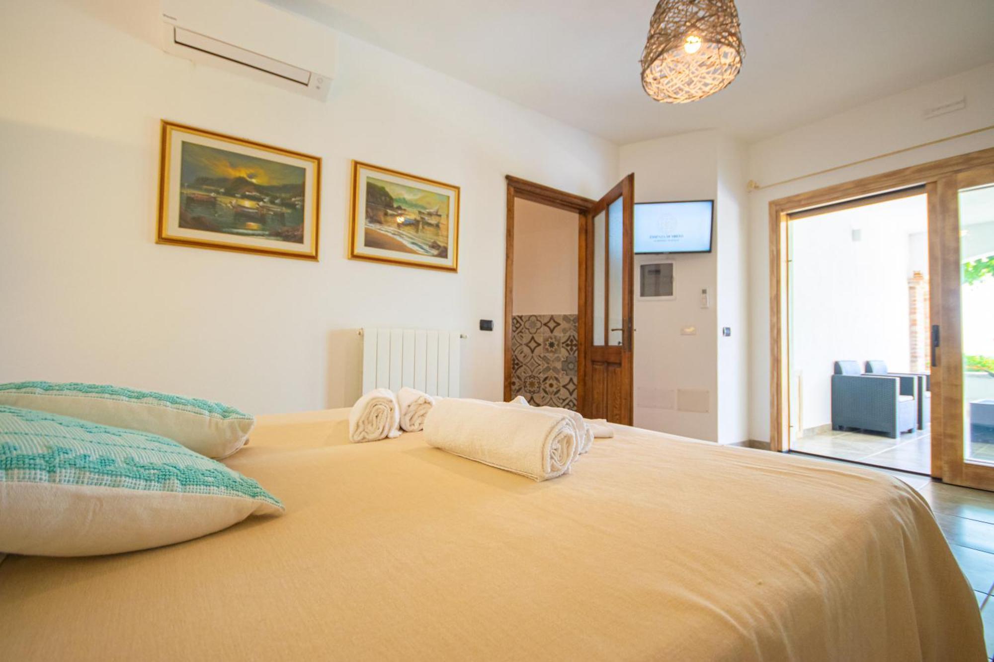 Albergo rurale Essenza di Mirto La Caletta Camera foto